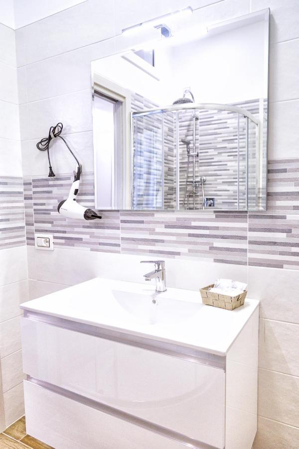 Dimora Del Vasto Bed & Breakfast Luaran gambar